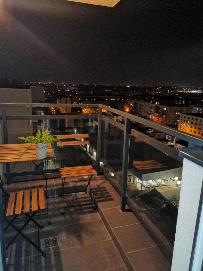 Апартаменты Sunset Bucharest 84 Экстерьер фото